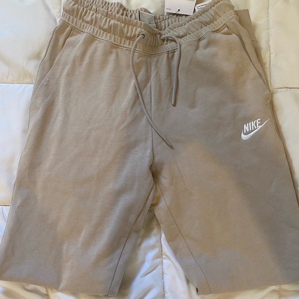Nike Joggers